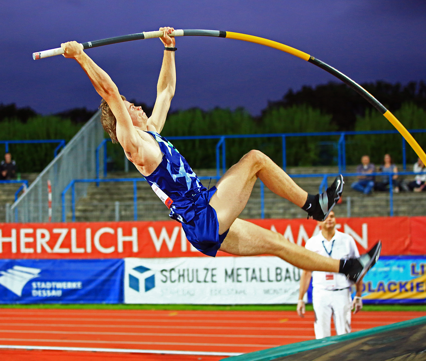 Wie Lang Ist Der Stab Beim Stabhochsprung ANHALT 2022: Stabhochsprung etabliert - Anhalt Sport